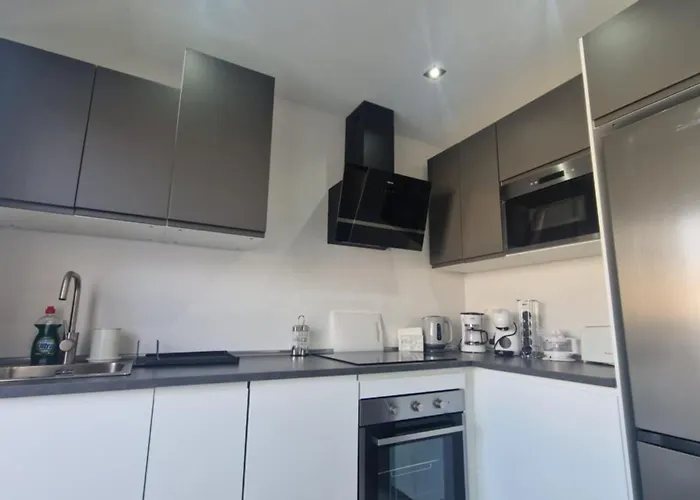 Sunlight Duplex Boliches Фуенхірола